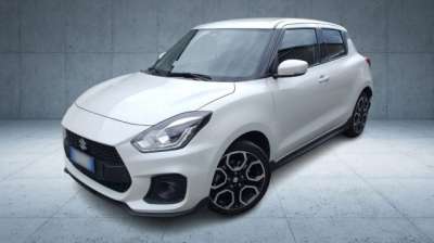 SUZUKI Swift Elettrica/Benzina 2023 usata, Verona