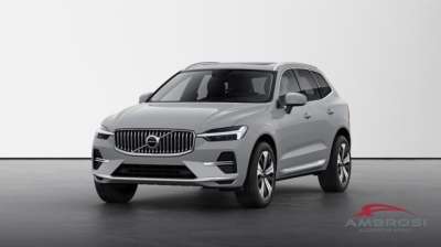 VOLVO XC60 Elettrica/Benzina 2024 usata, Perugia