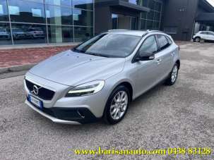 VOLVO V40 Cross Country Diesel 2017 usata, Treviso