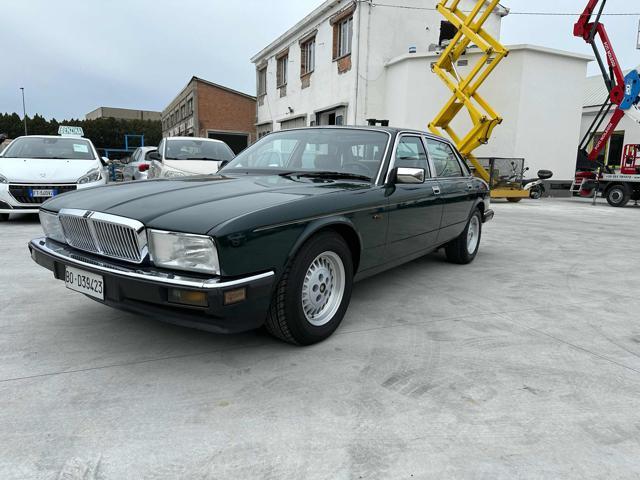 JAGUAR Sovereign Benzina 1988 usata foto