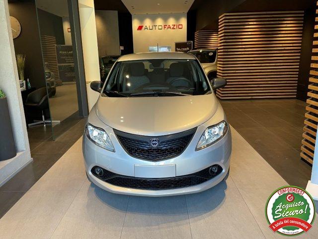 LANCIA Ypsilon Elettrica/Benzina usata, Catania foto