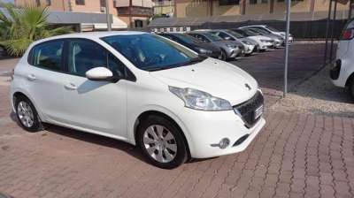 PEUGEOT 208 Diesel 2013 usata, Roma