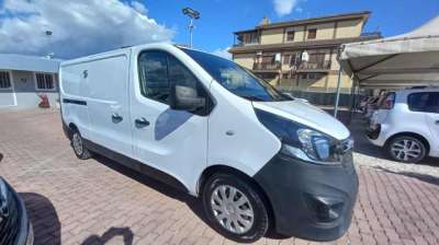 OPEL Vivaro Diesel 2014 usata, Roma