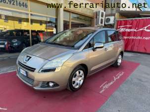 PEUGEOT 5008 Diesel 2011 usata, Modena