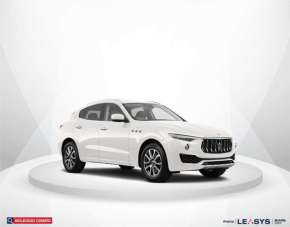 MASERATI Levante Elettrica/Benzina usata, Caserta