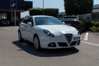 ALFA ROMEO Giulietta Diesel 2015 usata, Latina