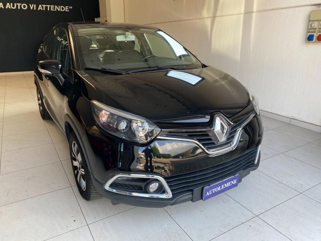 RENAULT Captur Benzina 2017 usata foto