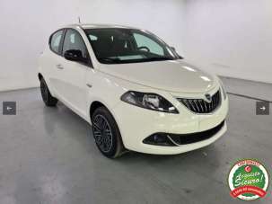 LANCIA Ypsilon Elettrica/Benzina 2023 usata, Novara