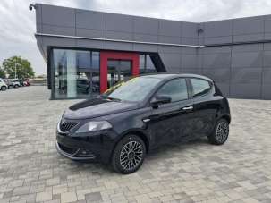 LANCIA Ypsilon Elettrica/Benzina 2023 usata