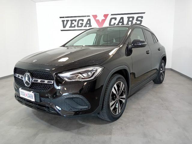 MERCEDES-BENZ GLA 200 Diesel 2021 usata, Venezia foto