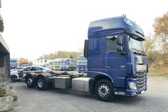 DAF DAF XF 106 510 TERZO ASSE STERZANTE SOLLEVABILE Diesel 2016 usata, Bari