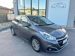 PEUGEOT 208 Benzina 2019 usata, Prato