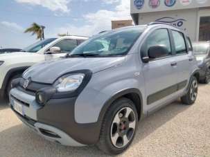 FIAT Panda Cross Elettrica/Benzina 2020 usata