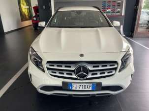 MERCEDES-BENZ GLA 200 Diesel 2017 usata