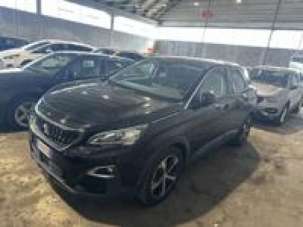 PEUGEOT 3008 Diesel 2019 usata, Brindisi