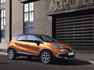 RENAULT Captur Benzina 2018 usata