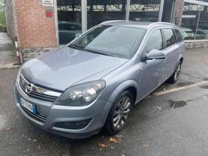 OPEL Astra Benzina/GPL 2010 usata, Torino