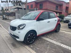 SMART ForFour Benzina 2018 usata, Caserta