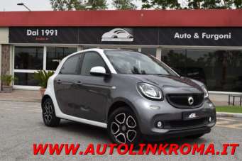 SMART ForFour Benzina 2019 usata, Roma