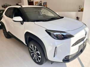 TOYOTA Yaris Cross Elettrica/Benzina 2023 usata, Novara