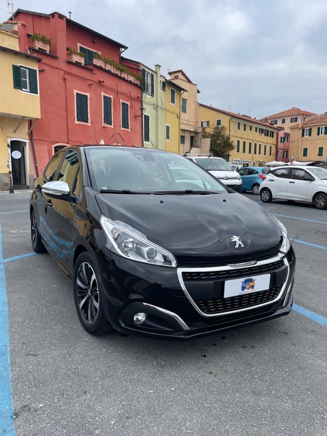 PEUGEOT 208 Diesel 2019 usata foto