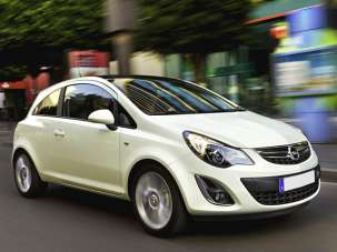 OPEL Corsa Benzina 2012 usata, Napoli