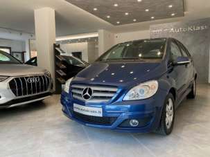 MERCEDES-BENZ B 180 Benzina/Metano 2011 usata, Foggia