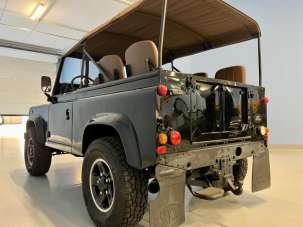 LAND ROVER Defender Diesel 2002 usata, Italia