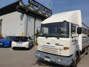 NISSAN Atleon Diesel 1998 usata