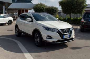 NISSAN Qashqai Diesel 2020 usata, Latina