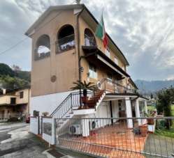 Vendita Quadrivani, Camaiore