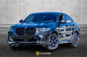 BMW X4 Elettrica/Benzina 2023 usata