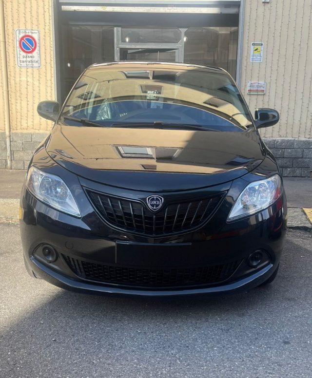 LANCIA Ypsilon Elettrica/Benzina 2024 usata foto