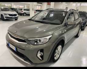 KIA Stonic Benzina 2021 usata