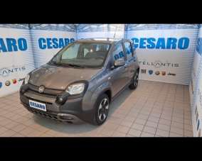 FIAT New Panda Elettrica/Benzina 2023 usata, Italia