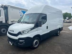 IVECO Daily Diesel 2015 usata