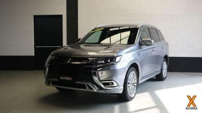 MITSUBISHI Outlander Elettrica/Benzina 2019 usata, Varese