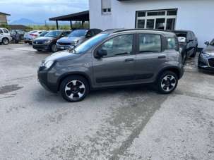 FIAT Panda Cross Elettrica/Benzina 2022 usata, Caserta