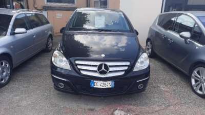 MERCEDES-BENZ B 200 Diesel 2010 usata, Bologna