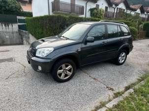 TOYOTA RAV 4 MY23 Diesel 2004 usata