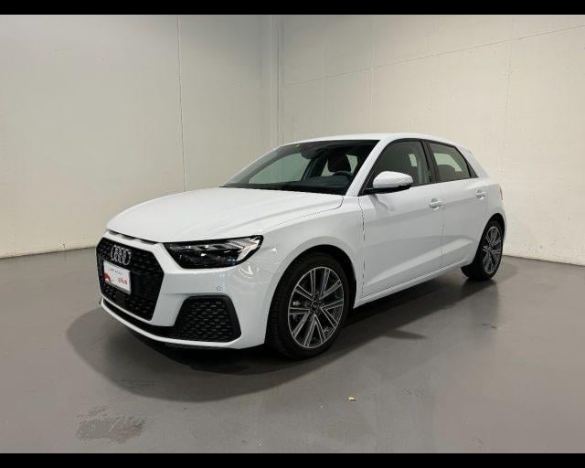 AUDI A1 Benzina 2023 usata, Treviso foto