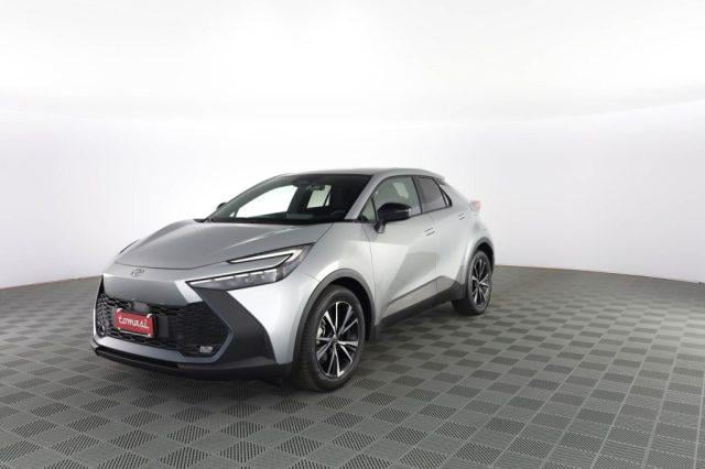 TOYOTA C-HR Elettrica/Benzina 2024 usata foto