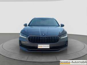 SKODA Superb Diesel 2024 usata