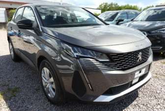 PEUGEOT 3008 Benzina 2024 usata