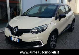 RENAULT Captur Benzina 2017 usata