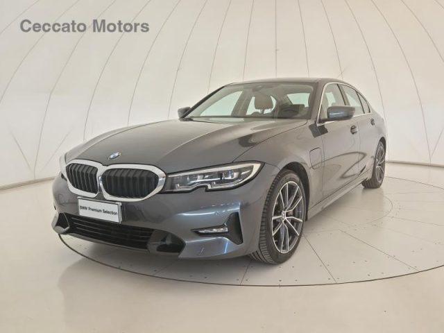 BMW 330 Elettrica/Benzina 2019 usata, Padova foto