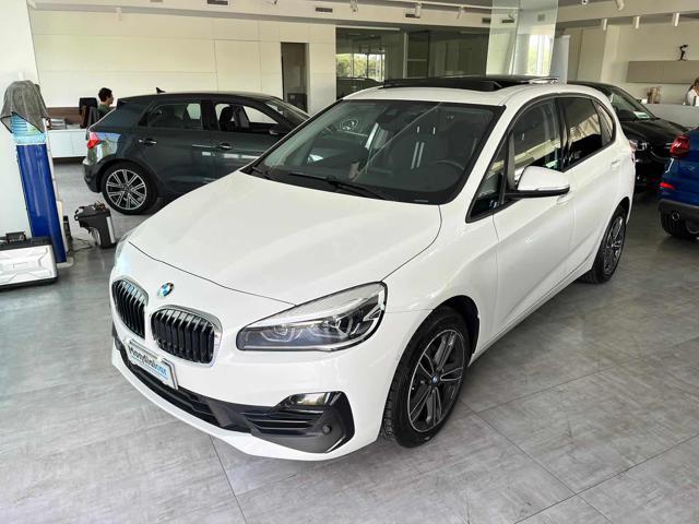 BMW 216 Diesel 2018 usata, Chieti foto