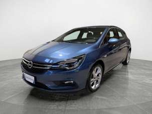 OPEL Astra Benzina 2017 usata