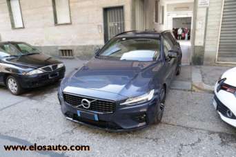 VOLVO V60 Diesel 2020 usata, Torino