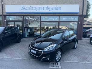 PEUGEOT 208 Benzina 2019 usata, Bologna